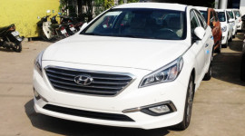 Hyundai Sonata 2015 bất ngờ có mặt tại Sài Gòn