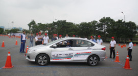 Honda VN tổ chức LXAT cho kh&aacute;ch h&agrave;ng th&acirc;n thiết