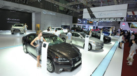 Lexus: cuộc trình diễn những “tinh hoa” công nghệ