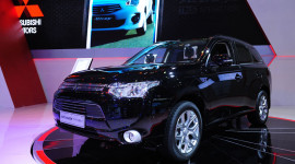 Xem mẫu xe &ldquo;si&ecirc;u tiết kiệm&rdquo; Mitsubishi đưa đến VMS 2014