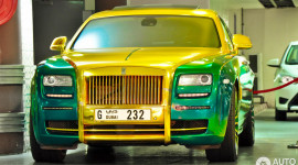Đại gia Dubai phá cách với Rolls-Royce Ghost tông vàng-xanh lá
