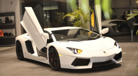 Cặp đôi siêu xe Lamborghini chính hãng có giá hơn 40 tỷ đồng