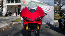 Ảnh thực tế siêu mô-tô Ducati 1299 Panigale mới ra mắt