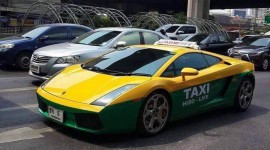 Si&ecirc;u xe Lamborghini Gallardo l&agrave;m taxi tại Th&aacute;i Lan