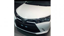 Toyota Corolla Altis 2016 lộ "ảnh nóng" tại nhà máy