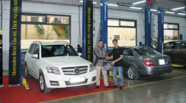 Mercedes-Benz Việt Nam tri &acirc;n kh&aacute;ch h&agrave;ng sử dụng GLK v&agrave; C-Class