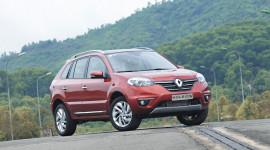 Chào hè, Renault Việt Nam tung khuyến mại “khủng”