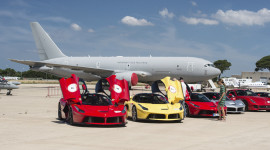 Video: Hơn 100 siêu xe Ferrari quy tụ tại thành Rome