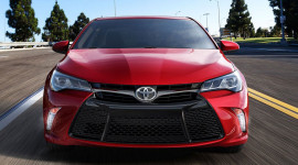 Nửa đầu 2015, Toyota Camry "lên đỉnh" phân khúc sedan tại Mỹ