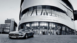 Cơ hội kh&aacute;m ph&aacute; nước Đức khi mua xe Mercedes-Benz