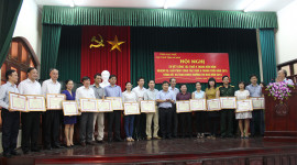 Honda Việt Nam nhận bằng khen của Bộ trưởng Bộ Tài chính