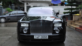 Đấu giá Rolls-Royce Phantom 39 tỷ đồng ủng hộ dân Quảng Ninh