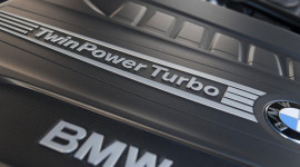 BMW 750d xDrive trang bị động cơ diesel quad-turbo sắp trình làng