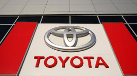Toyota lãi kỷ lục trong quý I năm tài khóa 2016