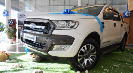 Ranger 2015 ra mắt tại Đại l&yacute; Ford lớn nhất miền Nam