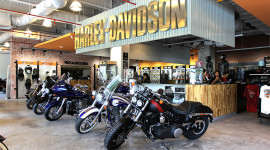 Harley-Davidson of Saigon nhận danh hiệu đại l&yacute; xuất sắc nhất khu vực năm 2014