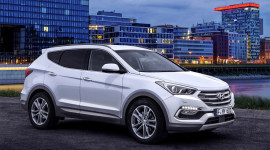Hyundai Santa Fe 2017 đáp ứng tốt về mức độ an toàn