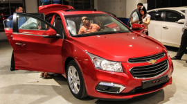 Chevrolet Cruze 2015 ra mắt tại Sài Gòn