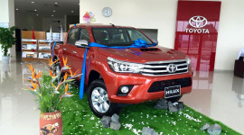 Toyota Hilux 2016 đã về đại lý, sẵn sàng cho ngày ra mắt