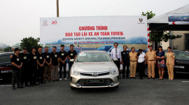 Toyota Việt Nam tiếp tục triển khai chương trình đào tạo lái xe an toàn