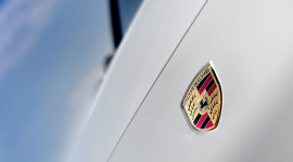 Porsche và cách tạo ra “thượng đế”