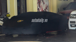 Siêu bò Lamborghini Aventador Roadster xuất hiện tại Hà Nội