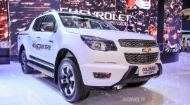 Xem kỹ Chevrolet Colorado High Country vừa ra mắt tại Việt Nam
