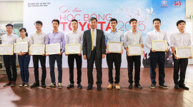 Sinh vi&ecirc;n kỹ thuật học giỏi được nhận học bổng Toyota