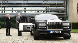 Lái “xế” sang Rolls-Royce khó cỡ nào?