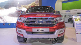 Ford Everest 2015 chốt giá từ 1,249 tỷ đồng