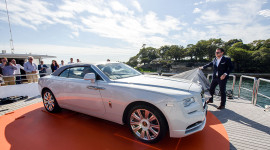 Rolls-Royce đạt doanh số bán hàng cao thứ hai trong lịch sử