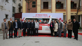 Toyota Việt Nam trao tặng xe cứu thương cho bệnh viện tỉnh H&agrave; Giang