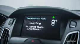 Công nghệ Hỗ trợ đỗ xe tự động trên Ford Focus mới