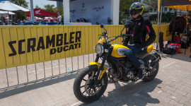 C&oacute; một Ducati Scrambler rất kh&aacute;c tại Vietnam Motorcycle Show 2016