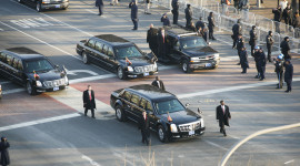 Đo&agrave;n xe hộ tống Tổng thống Mỹ gồm bao nhi&ecirc;u chiếc?