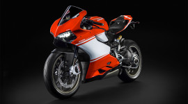 Ducati 1199 Superleggera 2014 d&iacute;nh lỗi ly hợp