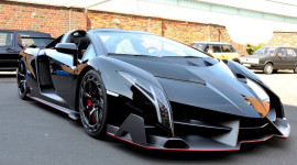 Lamborghini Veneno Roadster cực hiếm được rao bán với giá 5,5 triệu USD