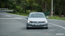 Đ&aacute;nh gi&aacute; Volkswagen Passat 2016 &ndash; Sedan hạng D cho người trẻ