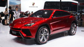 Siêu SUV Lamborghini Urus sẽ thu hút phái đẹp hơn