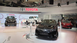 Toàn cảnh gian hàng Toyota tại Triển lãm Ôtô Việt Nam 2016