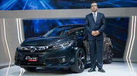 Trò chuyện với Kỹ sư trưởng Dự án phát triển Honda Civic thế hệ thứ 10