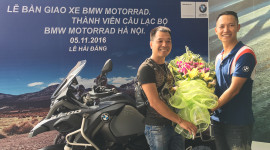 BMW Motorrad bàn giao xe R1200 GS cho thành viên CLB Motorrad Hà Nội