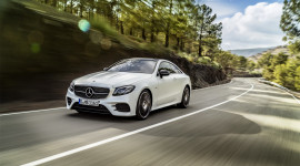 Mercedes-Benz E-Class Coupe 2018 có giá từ 51.120 USD