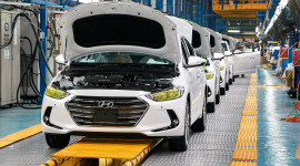 Chiếc Hyundai Elantra thứ 5.000 xuất xưởng tại Việt Nam