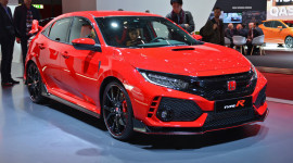 Mục sở thị Honda Civic Type R 2018 vừa ra mắt