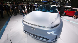 Hyundai FE Fuel Cell Concept: SUV kh&ocirc;ng kh&iacute; thải tương lai