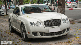 Cận cảnh Bentley Continental GT Speed lắp gương xe m&aacute;y tại H&agrave; Nội