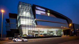 Lamborghini khai trương showroom lớn nhất thế giới tại Dubai