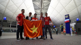 CĐV Việt Nam đến Anh tham gia cuộc thi Chevrolet Fan Cup 2017