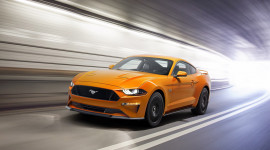 Ford vừa "chốt giá" Mustang 2018 mới